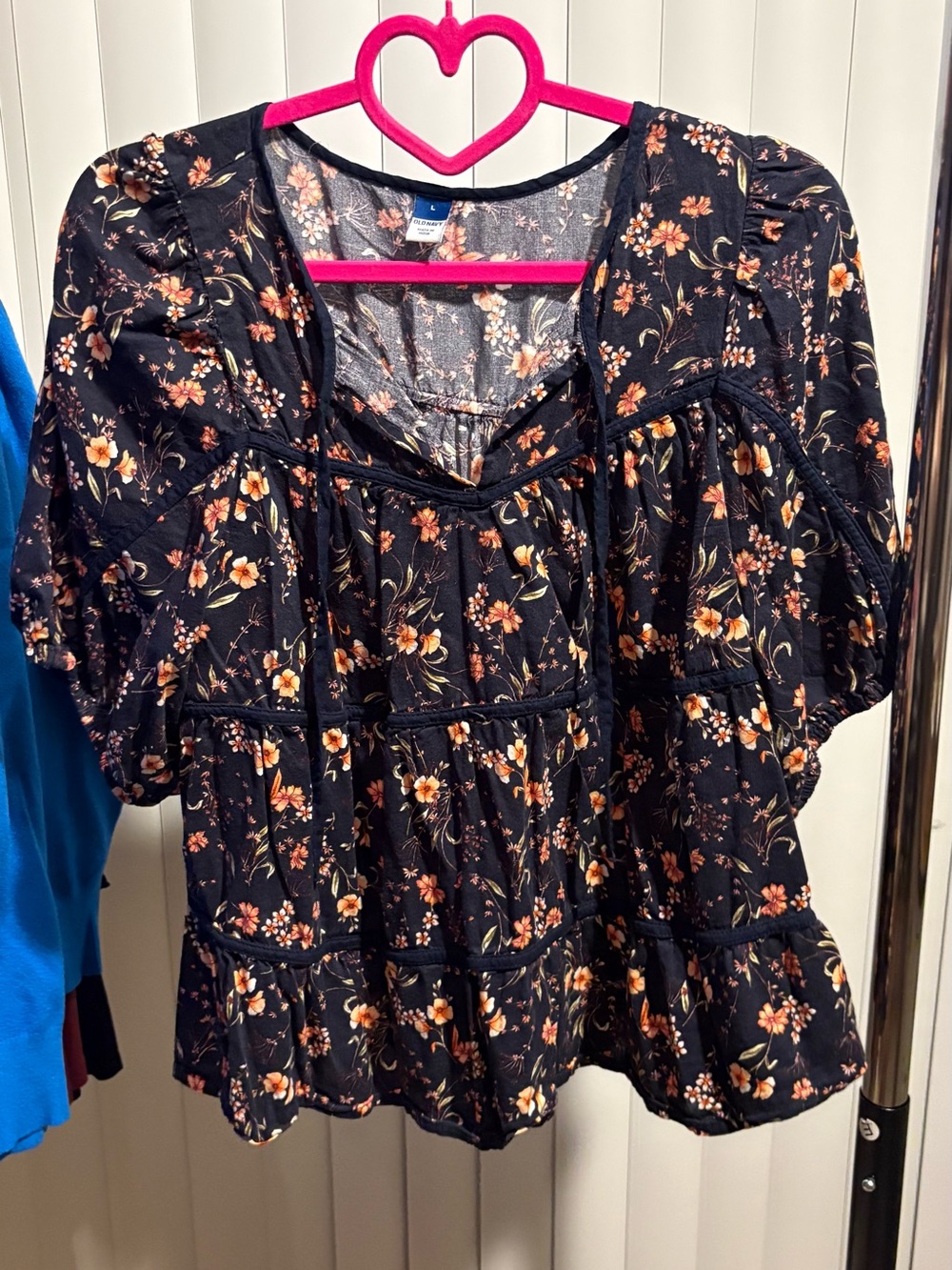 Old Navy Black Floral Puff-Sleeve Blouse with Peach Blooms